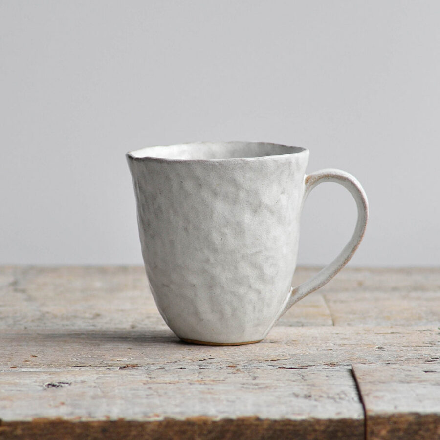 Hand-Moulded Dimple Tea Mug